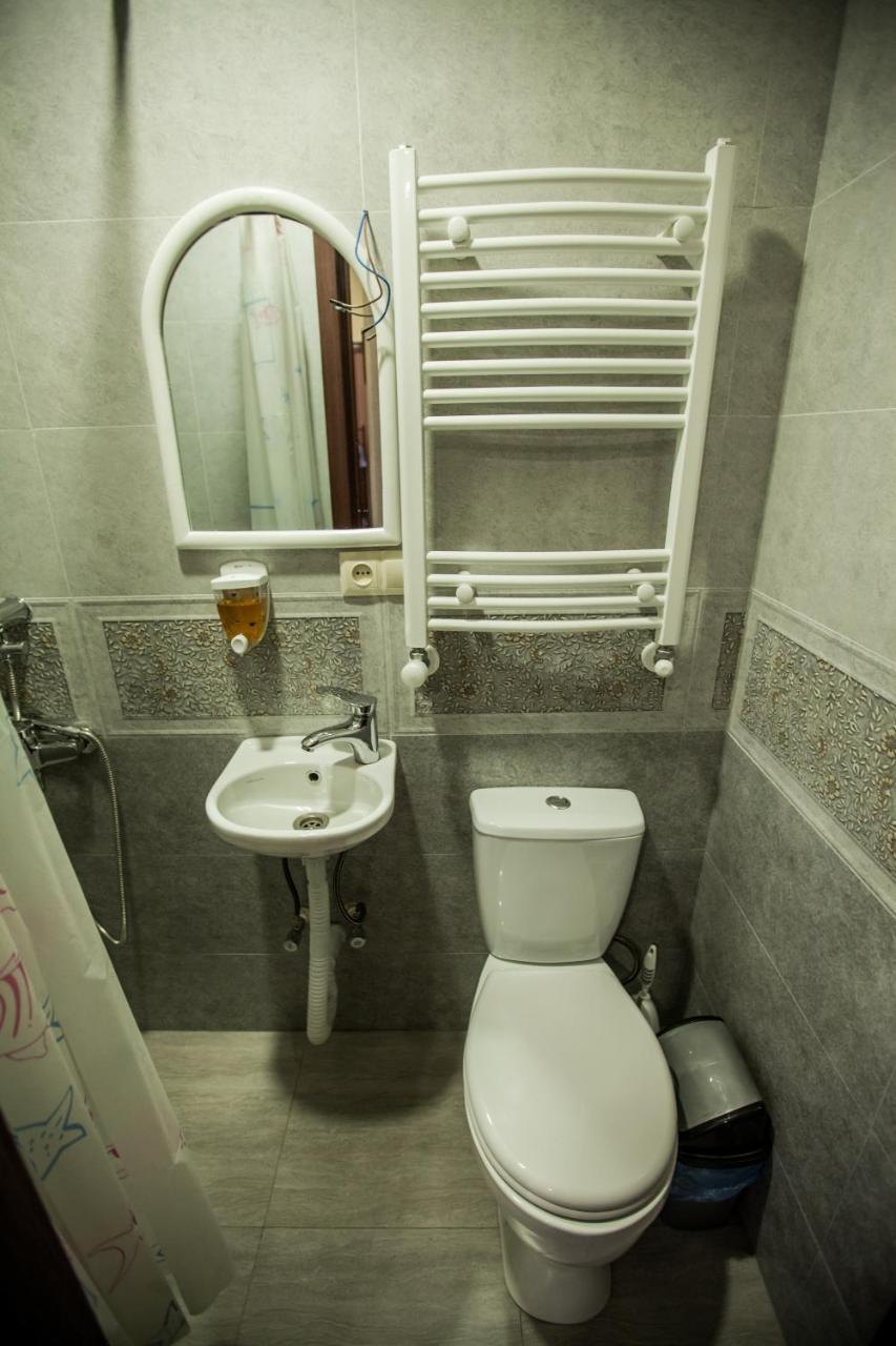Guest House Didis Tbilisi Esterno foto
