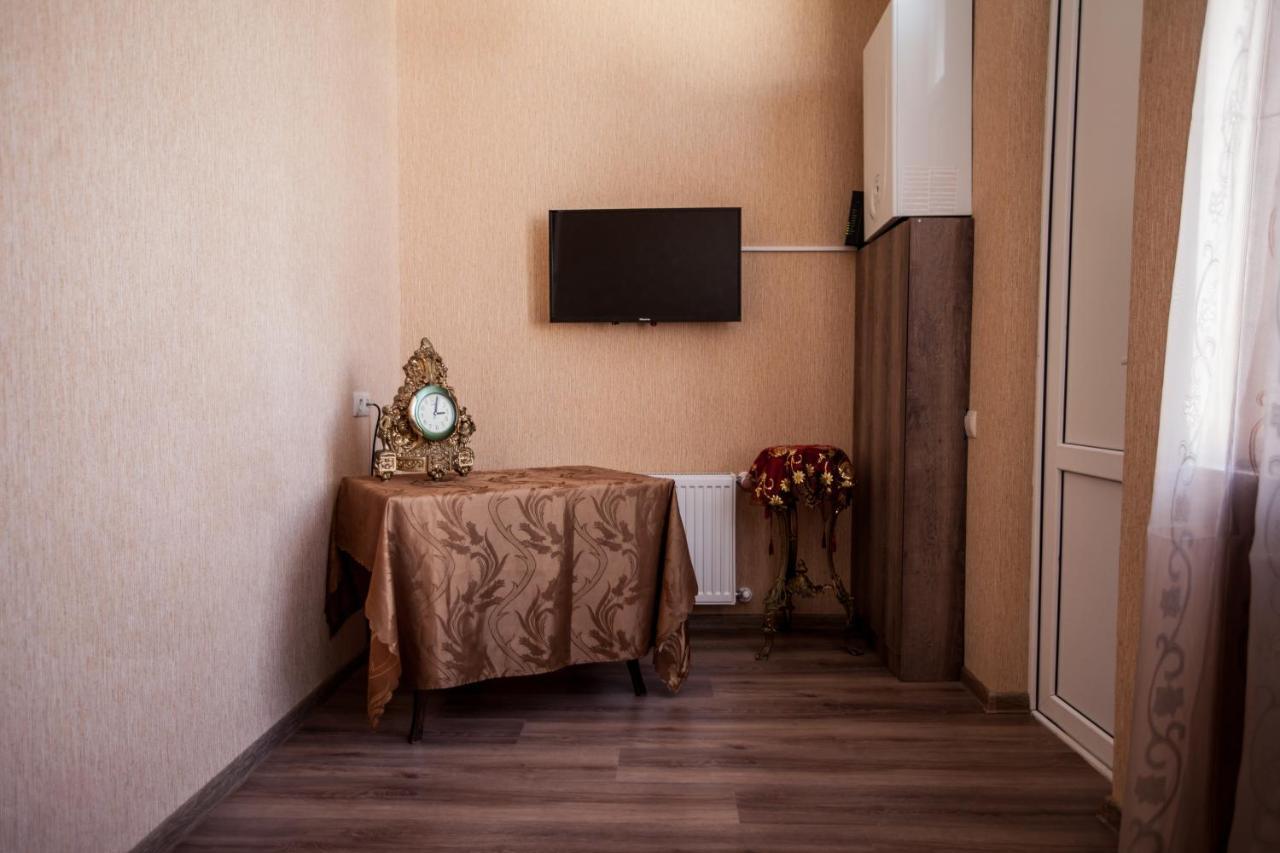 Guest House Didis Tbilisi Esterno foto