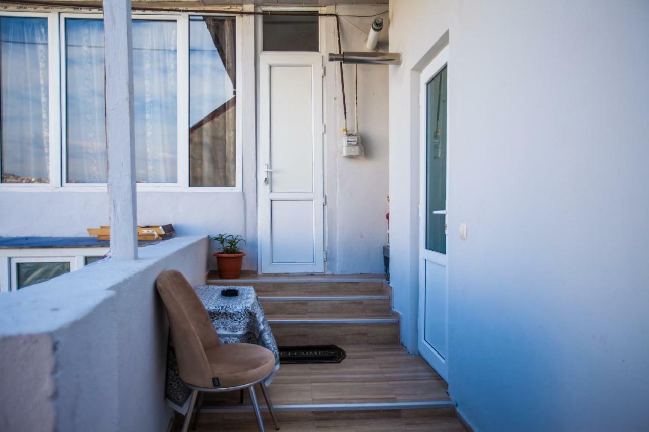 Guest House Didis Tbilisi Esterno foto